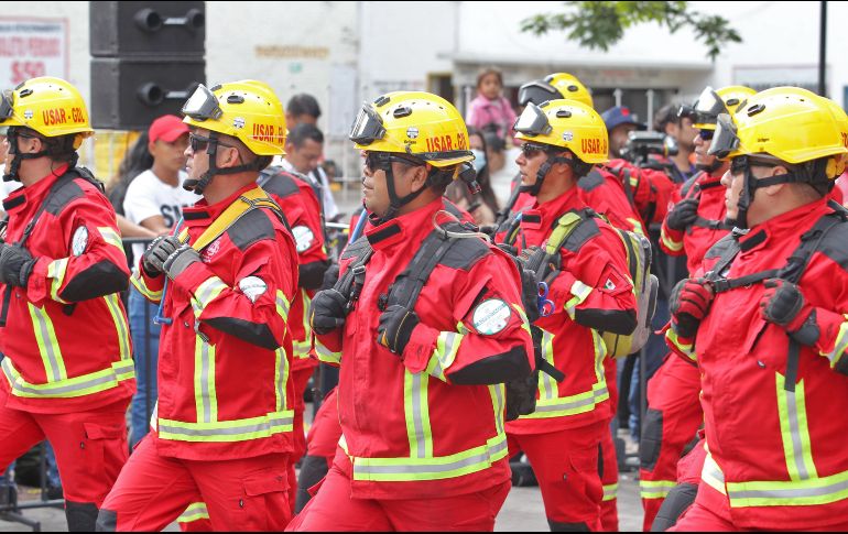 El Desfile Cívico Militar del 16 de Septiembre se realizó en avenida Chapultepec, entre Niños Héroes y Avenida México. En el recorrido participaron elementos que brindan apoyo a la ciudadanía en diferentes situaciones. EL INFORMADOR/A. Camacho