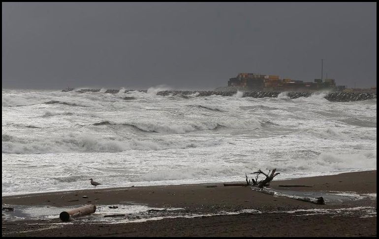 Casi un centenar de viviendas se inundaron ante la fuerza de las lluvias. AP/P. Fagerstrom