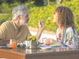 Juan Pablo Medina con Johanna Murillo, en una escena de la cinta “Soy tu fan”. ESPECIAL