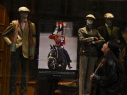 Se espera que cientos de miles de personas se congreguen en todo el recorrido para despedir a Isabel II. AFP / L Gouliamaki