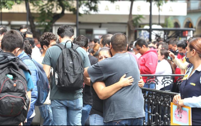 EL INFORMADOR/A. CAMACHO