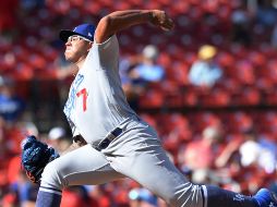 Julio Urías vive un dulce momento con los Dodgers. AP/ARCHIVO