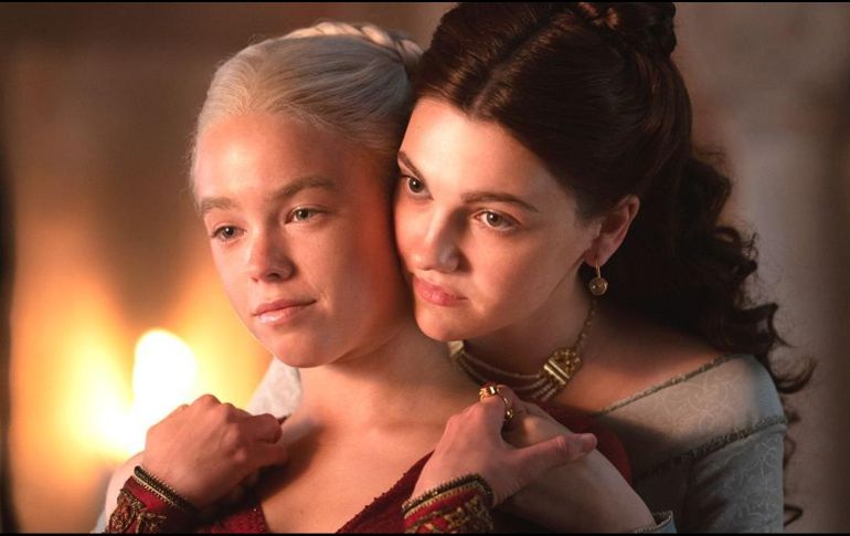 Las protagonistas Milly Alcock y Emily Carey. ESPECIAL/HBO Max