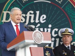 La versión de que López Obrador se encuentra mal de salud se difundió en redes sociales tras la ceremonia del Grito de Independencia. SUN / ARCHIVO