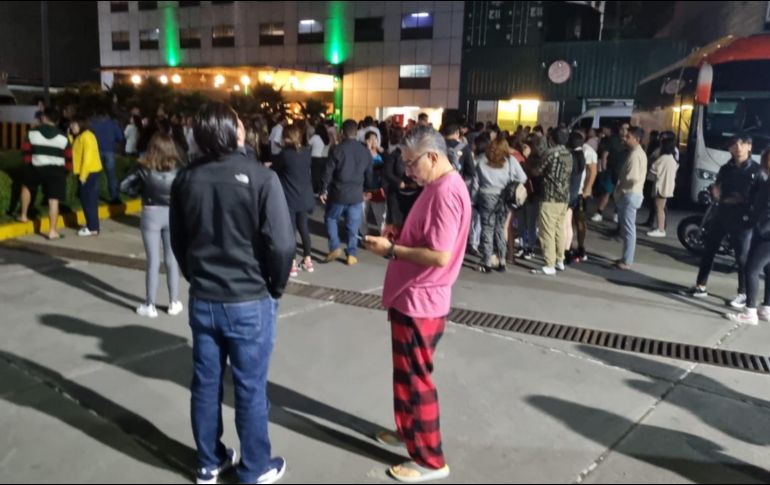 La comandancia intermunicipal de Protección Civil y Bomberos de Guadalajara y Zapopan desplegará unidades de todas las bases a inspeccionar zonas de riesgo. ESPECIAL