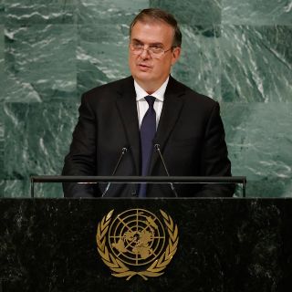 Ebrard insiste en un "comité de mediación" para resolver guerra en Ucrania