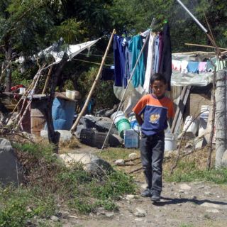 Coneval: Oaxaca lucha contra la pobreza