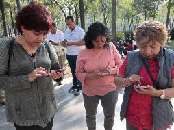 El próximo año se comenzará con el envío de mensaje de alerta sísmica a través de los teléfonos celulares. EFE / ARCHIVO