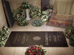 Isabel fue sepultada junto al Duque de Edimburgo el lunes en la noche en un servicio privado. AFP/ROYAL COLLECTION TRUST-THE DEAN AND CANONS OF WINDSOR