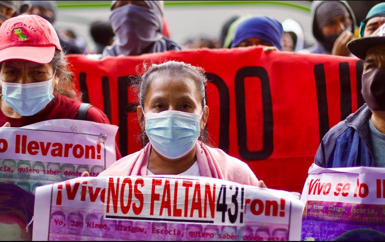 López Obrador acusó que buscaron perder tiempo, para dejar sin efecto las órdenes de aprehensión por el caso Ayotzinapa. SUN / ARCHIVO