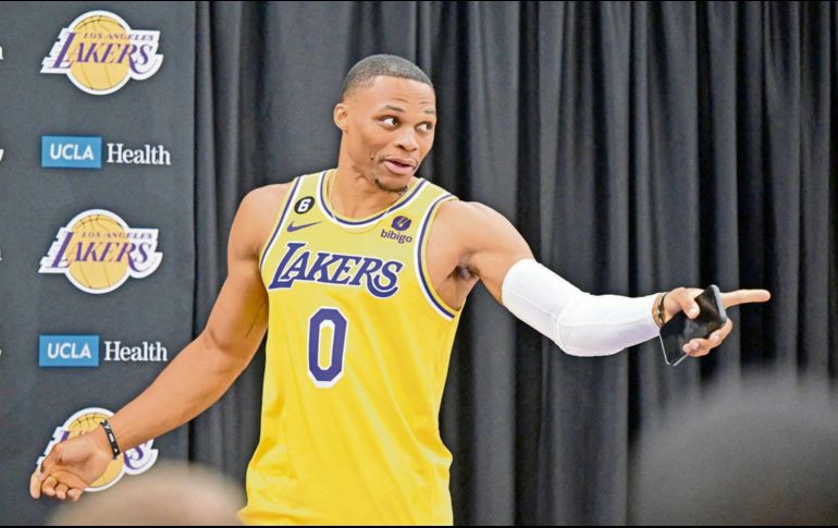 Russell Westbrook  quiere sacarse la espina de la mala temporada anterior. AFP/F. Brown