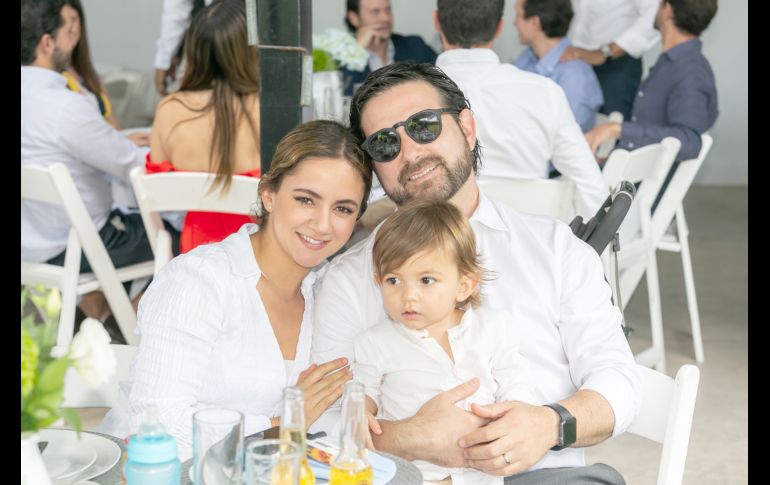 Daniela García, Mateo Ruiz Velasco y Juan Pablo Ruiz Velasco. GENTE BIEN JALISCO/Jorge Soltero