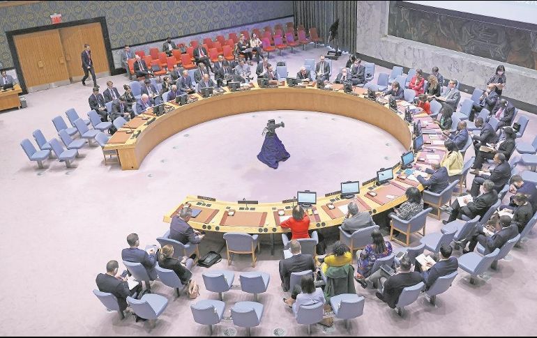 Los miembros del Consejo de Seguridad de las Naciones Unidas revisan el proceso electoral con el que Rusia busca quedarse con territorio de Ucrania.  AFP