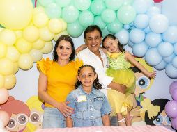 Paulina Corella, Salvador Cosío, Rebeca Cosío y Pau Cosío. GENTE BIEN JALISCO/Jorge Soltero