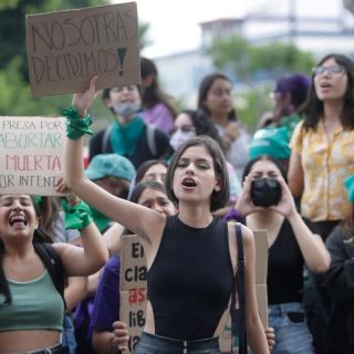 Arranca marcha feminista por el 28S en Guadalajara