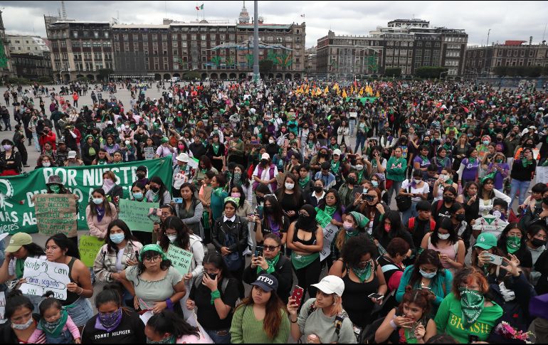 La marcha transcurrió en relativa tranquilidad y fueron escasos los conatos de violencia. EFE/S. Gutiérrez