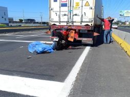 El accidente se registró alrededor de las 9:30 horas de este jueves, casi enfrente de la Nueva Central Camionera. ESPECIAL /