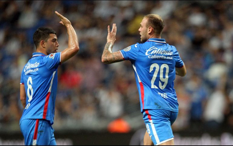 Cruz Azul se enfrentará a las Chivas este sábado a las 21:05 horas, en la cancha del Estadio Azteca. IMAGO7