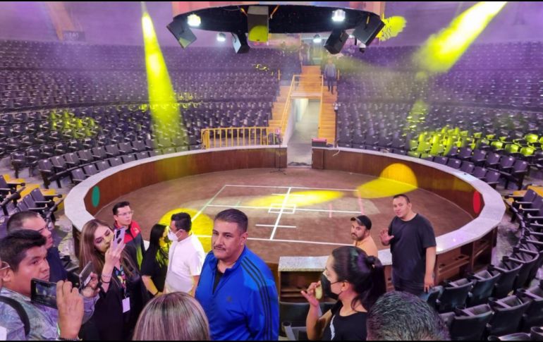 Gilberto Ochoa, miembro de SN Producciones, guió a la prensa por el recorrido. EL INFORMADOR/R. Solís