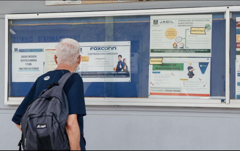 La modificación establece que no se podrá poner un límite máximo de edad para obreros, jornaleros, empleados domésticos, artesanos y de una manera general, para todo contrato de trabajo. EL INFORMADOR / ARCHIVO