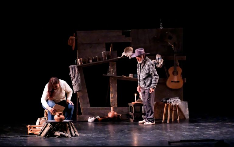 La cartelera contempla presentaciones en el Teatro Alarife Martín Casillas, el Foro de Arte y Cultura, el Teatro Degollado y otros espacios escénicos. ESPECIAL