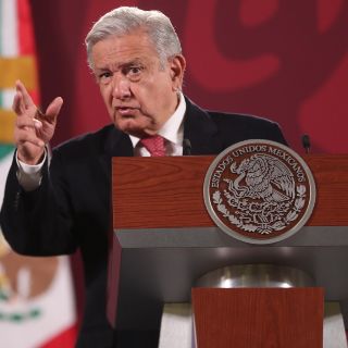 Oaxaca: AMLO anuncia que llegarán más médicos cubanos a la Entidad