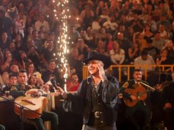 Esto sucedió el pasado 1 de octubre durante uno de sus conciertos del Forajido Tour en el Palenque de las Fiestas de Octubre 2022. EL INFORMADOR / ARCHIVO