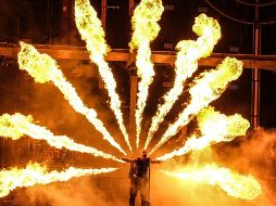 Rammstein deleitó a sus fanáticos con un concierto lleno de pirotecnia. ESPECIAL