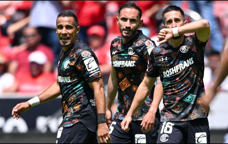 Con goles de Leo Fernández, Fernando Navaro y un doblete de Camilo Sanvezzo, los dirigidos por Ignacio Ambriz lograron cerrar el torneo con triunfo y así llegar con mayor confianza al repechaje. IMAGO7