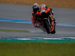 La jornada final del Gran Premio de Tailandia deparó muchas sorpresas en la categoría reina en una carrera que se hizo esperar más de lo esperado. EFE / D. Azubel