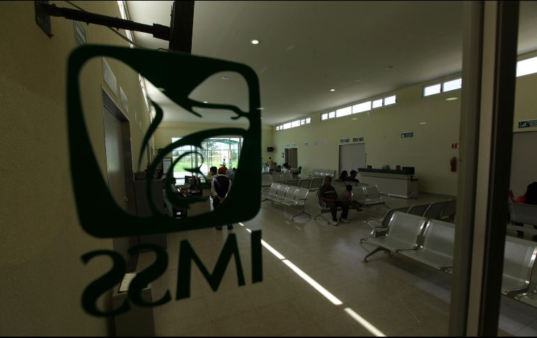El IMSS advierte no aceptar cobros por trámites gratuitos del Instituto EL INFORMADOR/ ARCHIVO
