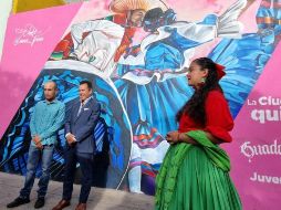 En compañía de Pablo Lemus, presidente municipal de Guadalajara, “Chobe”, quien es vecino del Centro Histórico de Guadalajara, relató como el arte le mostró una nueva visión en su vida. EL INFORMADOR / N. Gutiérrez