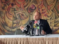 El abogado Luis Campos ofrece una conferencia de prensa este martes. EL INFORMADOR/R. Bobadilla