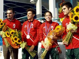Iván Bautista, Germán Sánchez, Alejandra Orozco e Iván García tras lograr medalla de plata en los Juegos Olímpicos Londres 2012. IMAGO7