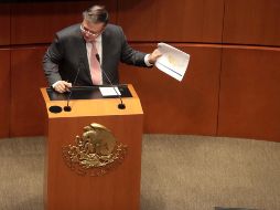 Marcelo Ebrard, secretario de Relaciones Exteriores, comparece en el Senado de la República para analizar el IV informe de Gobierno en materia internacional. SUN/E. Álvarez