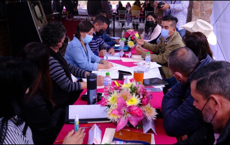 Las Mesas Participativas tienen como principal objetivo conformar una agenda de trabajo para cristalizar el apoyo a los proyectos. ESPECIAL