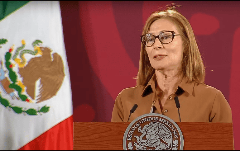 Tatiana Clouthier dice a su salida de Palacio Nacional que no daría más comentarios porque 