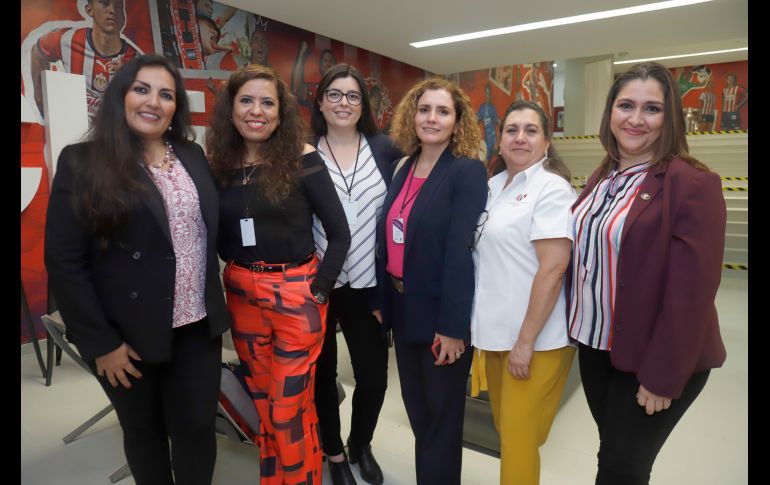 Vero Barajas, Giselda Villa, Georgina Ramírez,  Alicia, Angélica Martínez y Judith Hernández. GENTE BIEN JALISCO/Claudio Jimeno