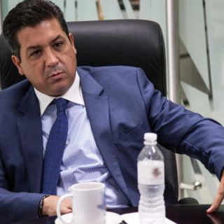 ¡Se peló! García Cabeza de Vaca ya no está en México