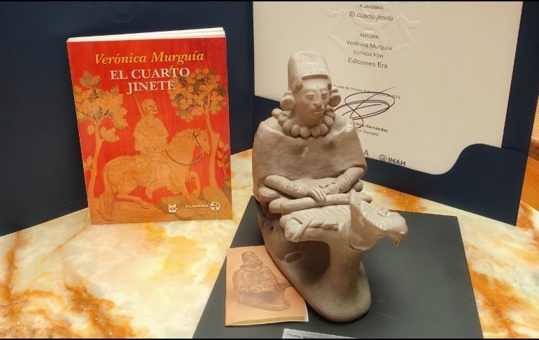 ‘El cuarto jinete’ es una historia en la que Verónica Murguía otorga vida al horizonte espiritual de finales de la Edad Media. CORTESÍA / Editorial Era