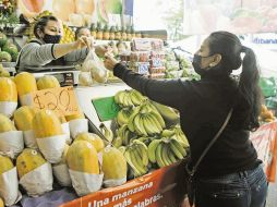 A pesar de los constantes incrementos en los precios de los productos básicos se mantuvo el consumo. EL INFORMADOR/ Archivo