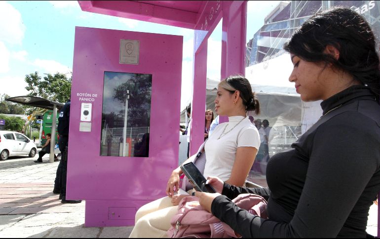 El primer punto de vigilancia está afuera de la Biblioteca Pública del Estado “Juan José Arreola”; hay otros dos en proceso. EL INFORMADOR/A. Camacho