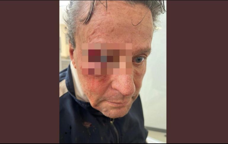 Los próximos días, Alfredo Adame se dedicará a reposar en su casa, luego de que esta semana hablara con las autoridades de Televisa. TWITTER / @c4jimenez