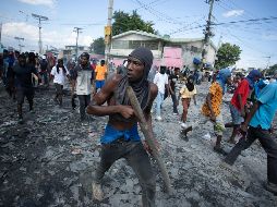 Desde que Haití anunció alzas en el precio de la gasolina, el 11 de septiembre, el inestable país ha vivido disturbios, saqueos y manifestaciones. AP/O. Joseph