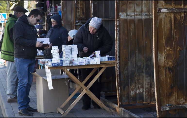 Ucrania pide apoyo económico para poder mantenerse debido al conflicto con Rusia. AP/ARCHIVO