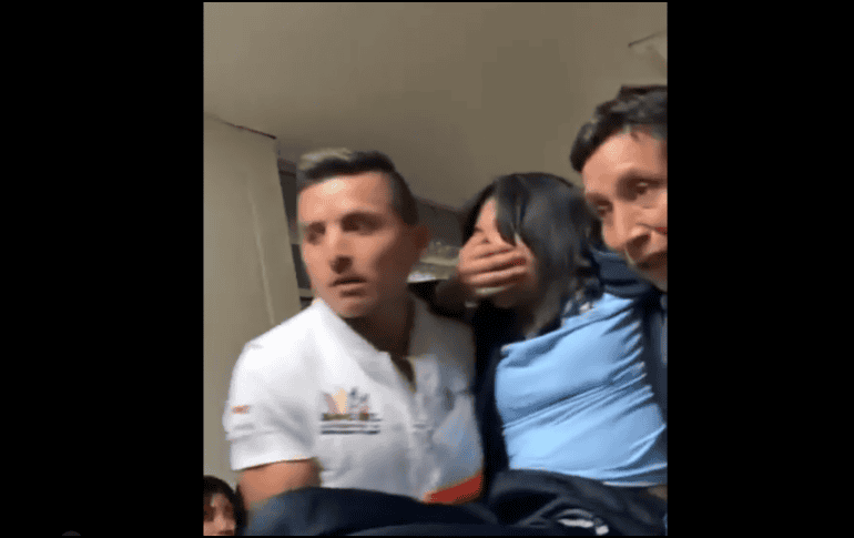 Pobladores de Bochil indicaron que los estudiantes intoxicados, del turno vespertino, tuvieron náuseas, cefalea, sudoración, dolor estomacal y desmayos. TWITTER