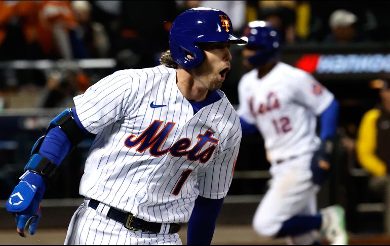 Con una gran actuación los Mets viven para pelear otro día.  EFE/P. Foley