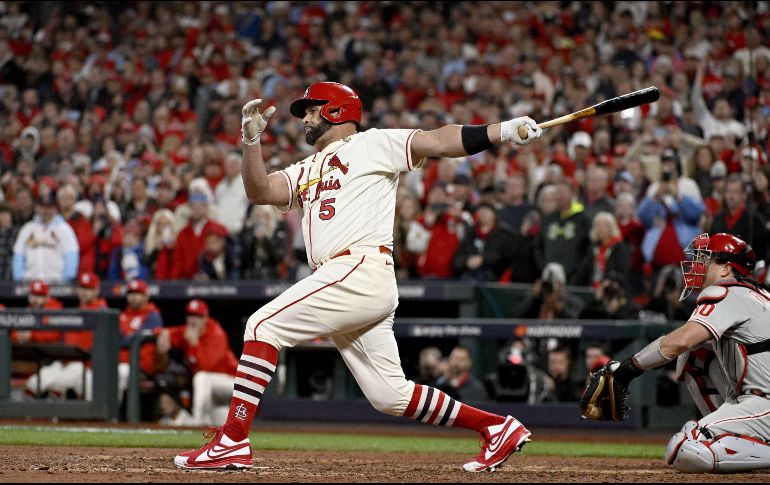 Pujols se retira con dos anillos de Serie Mundial y 703 jonrones, la tercera mejor marca de todos los tiempos. AFP/J. Puetz