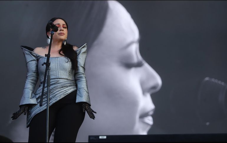 Carla Morrison se presentó en punto de las 19:05, en el escenario “Tecate Original”.  EL INFORMADOR/C. Zepeda