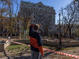 Loret de Mola informa que uno de los misiles rusos cayó en el área de juegos para niños de un parque 